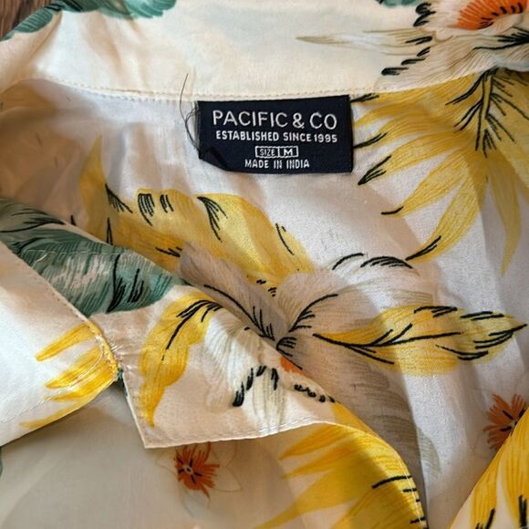 Pacific and Co Hawaiian Shirt Flowers Short Sleeve Mens XXL - Picture 4 of 4